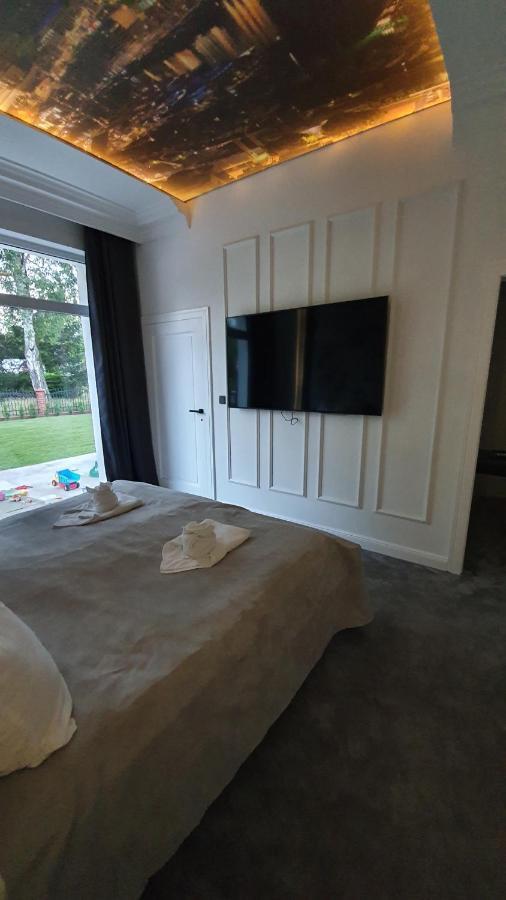 Monte Carlo Boutique Hotel 斯维诺乌伊希切 外观 照片