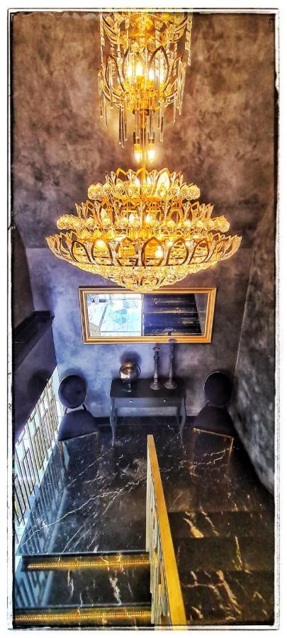Monte Carlo Boutique Hotel 斯维诺乌伊希切 外观 照片